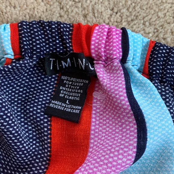 Striped Off-Shoulder Top - Picture 3 of 3